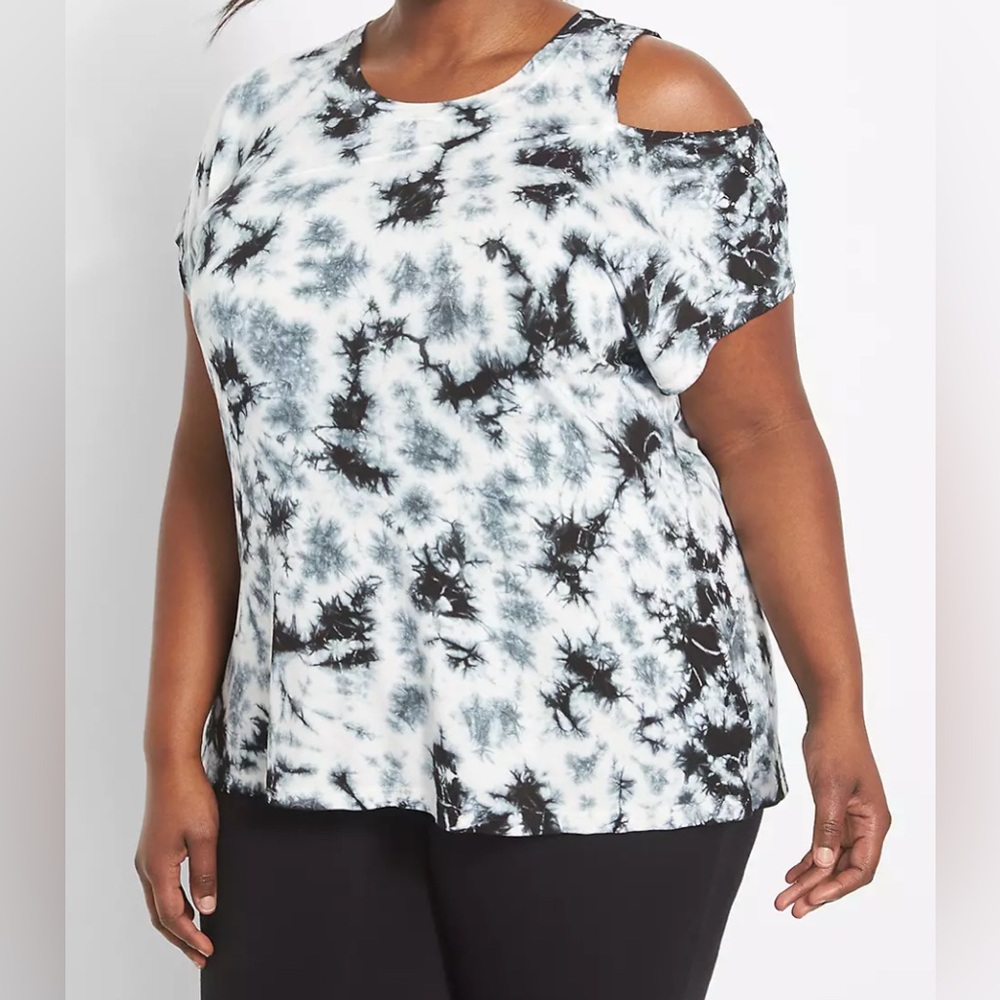 LIVI by Lane Bryant Monochrome Tie-Dye Cutout Top - NWT - Size 26/28